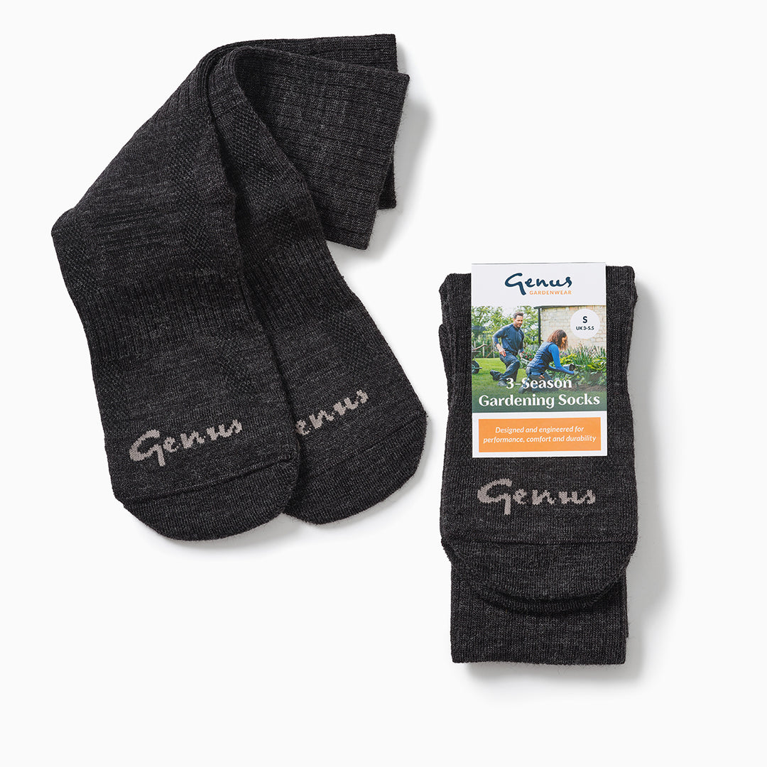 Genus 3 Season Midnight Gardening Socks in a packet