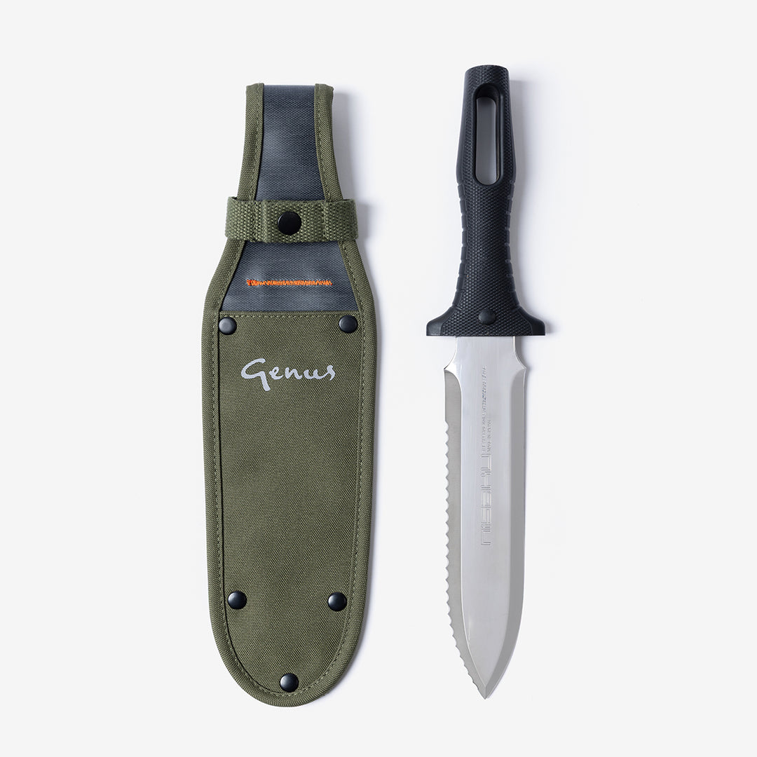 Genus Hori Hori tool next to a green sheath