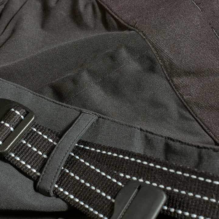 Close up of a pair of Genus Men's Waterproof Gardening Trousers Midnight