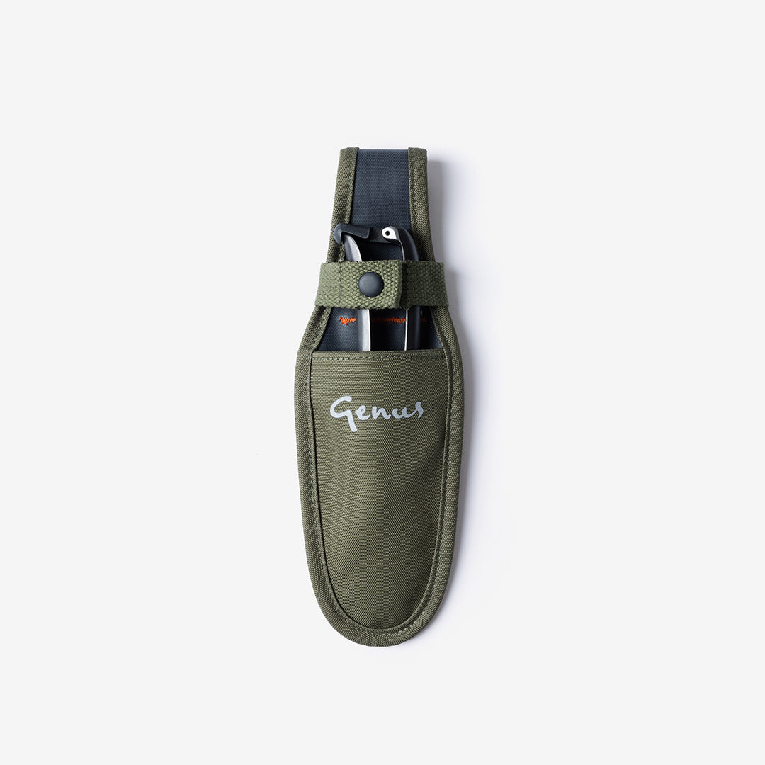 Genus Secateur with a Sheath closed inside