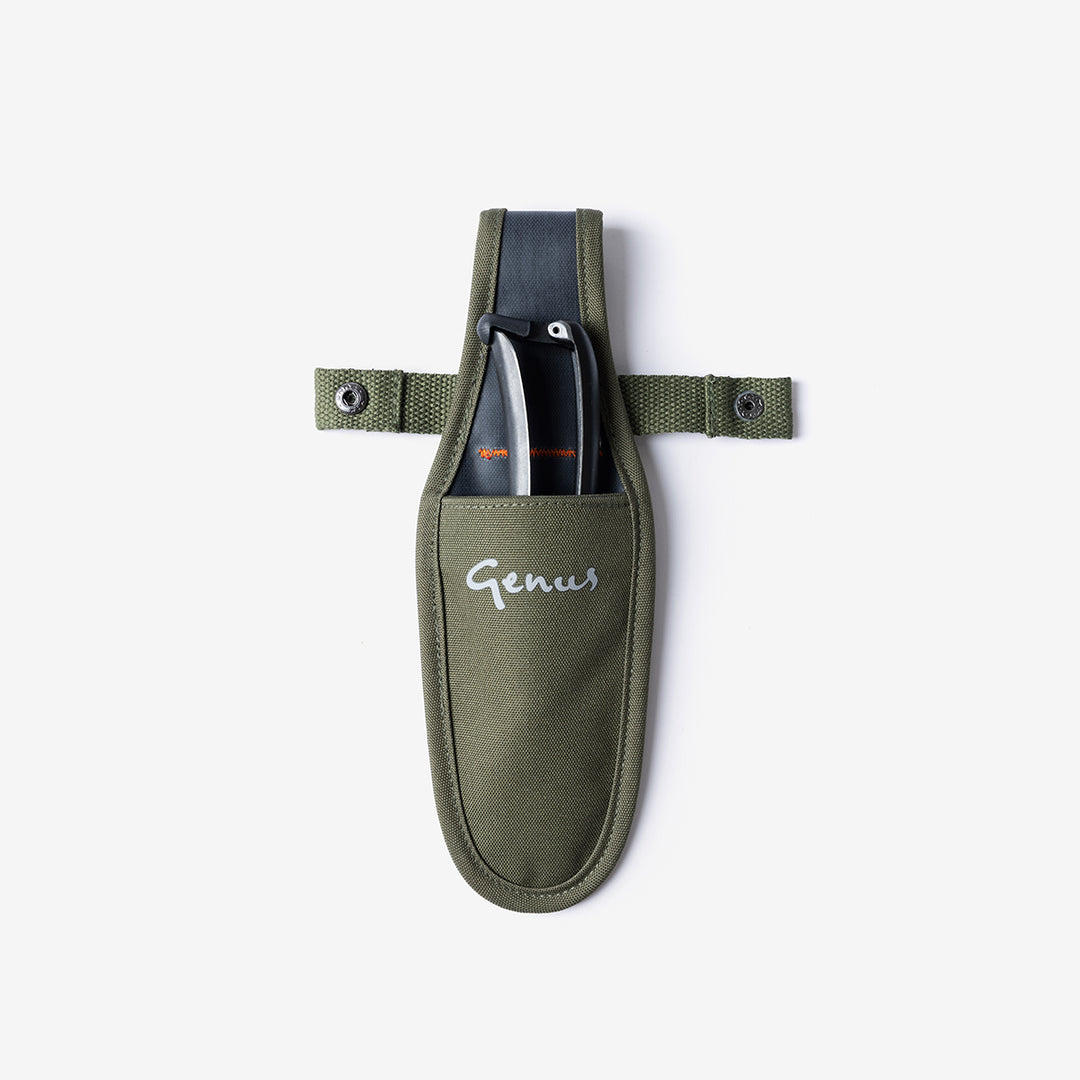 Genus Sheath with a gardening Secateur inside