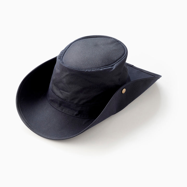 Back view of the Genus Showerproof Gardening Hat